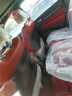 جیپ گراند شیرۆکی